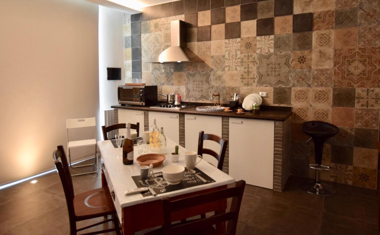 Casa Vacanze Irmino Garden Villa รากูซา ภายนอก รูปภาพ